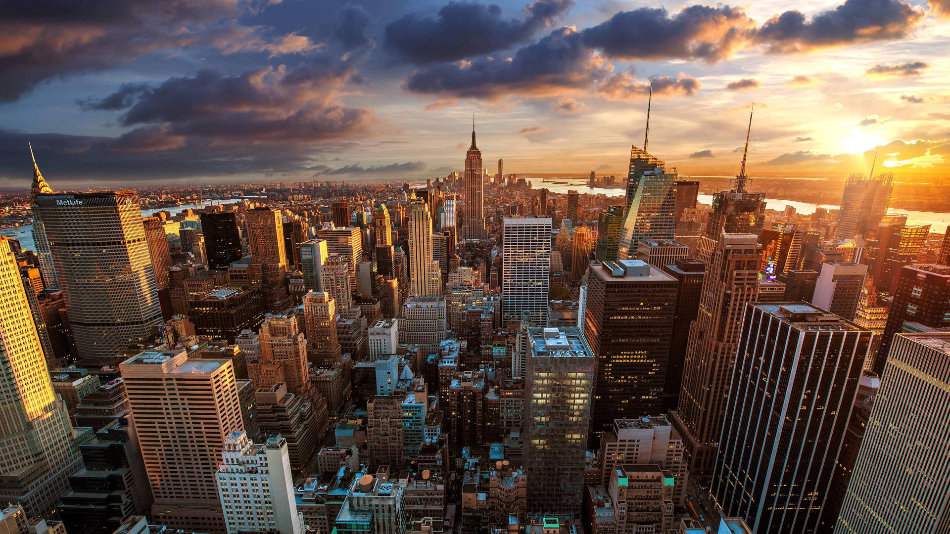 new-york-city-5oaa14h4mw6w3o71